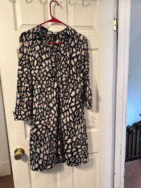 Macy's INC Button Down Leopard Print Shirt Dress.  Size Large Petite. NWT.